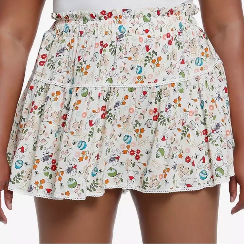 Disney Winnie The Pooh Lace Trim Floral Skort